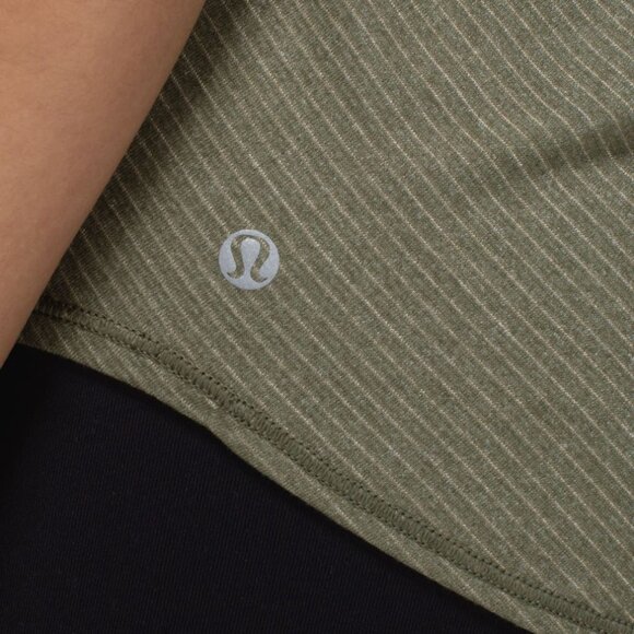 Lululemon Wild Tank Heathered Fatigue Green/Mystic Jungle Black Size 8 - Picture 4 of 12